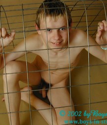 LOCK UP 2 578e7d417ae5a.jpg