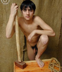 kim 57ac2c2b79b25.jpg
