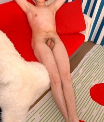 More Twink Boy Pose 580a0d493a1f9.jpg