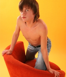 BOY MODEL 587a55d27efb6.jpg