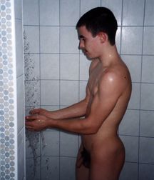 BASTI BOY 58e3cf698cb4c.jpg