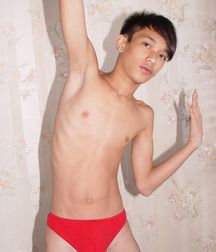 ASIAN BOY RON 58e5392001eec.jpg