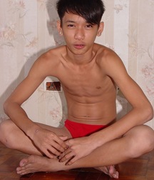 ASIAN BOY RON 58e5392d6752b.jpg