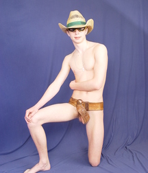 VINNIE-MODEL BOY 590439d133c30.jpg
