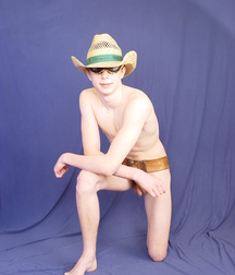 VINNIE-MODEL BOY 590439d27829b.jpg