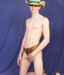 VINNIE-MODEL BOY 59043a1681d05.jpg