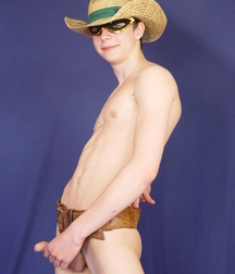 VINNIE-MODEL BOY 59043a27ae4fe.jpg