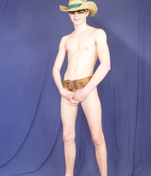 VINNIE-MODEL BOY 59043a3109616.jpg