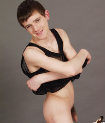 MODEL BOY 3 592da1f417ddf.jpg