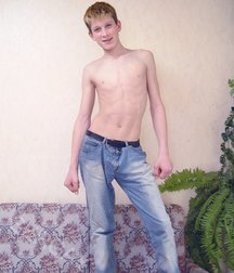 HOT BOY 59396385a1ed7.jpg