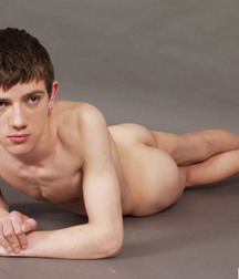 MODEL BOY 594d1faf9ff0a.jpg