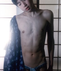 asian boys 2 599643910fd3c.jpg
