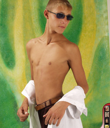 BD MODEL BOY 2 59c3d7b14a9d1.jpg