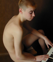 Musicians - Sasha 59d332ea3a50e.jpg
