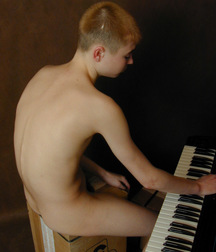Musicians - Sasha 59d332eb76d6a.jpg