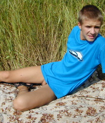 Alexey - In summer I come to the wood 59d920589ba23.jpg