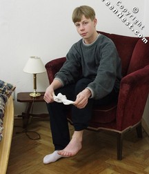 Adam 5a1d2b8d1a454.jpg