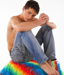 model boy 5a46284aef3c4.jpg