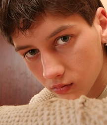 model boy 4 5a4cd646f0acc.jpg