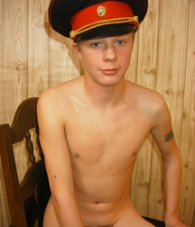EXCLUSIVE-RUS BOY 1 5a4db346ad74e.jpg