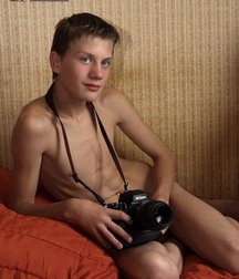 AK BOYS MODEL 1 5ad9b0a8044a9.jpg