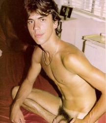 ADONIS BOY MODEL 5b8103165e0a4.jpg