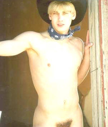 EXCLUSIVE:VINTAGE BOYS MODEL 5b824a1a59649.jpg