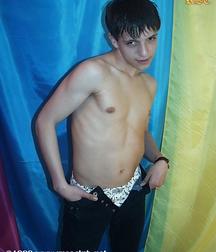 EXCLUSIVE:ALIK & RODION MODEL BOYS 5b828c7e7b3db.jpg