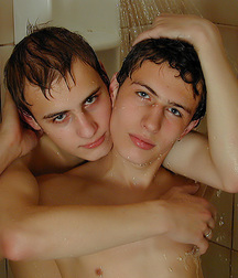 Vitya & Gosha 5bf26d736de5f.jpg