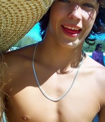 Stutter-inducing beauty. 5b01c5d312cff.jpg