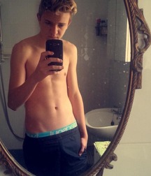 Sirius - 18 year old selfies 571fad8486b2b.jpg