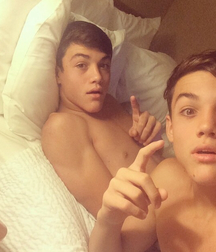 Twins 58860f781c369.jpg