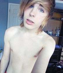 EMO-licious! 58d252cfcf48e.jpg