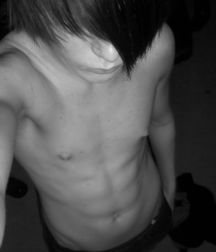 EMO-licious! 58d252fa16a00.jpg