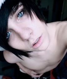 EMO-licious! 58d2530e54185.jpg