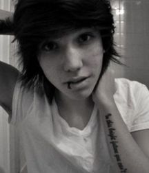 EMO-licious! 58d253177add9.jpg