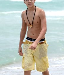 G Rated Gems, Celebrity Version!  58d45b850d6db.jpg