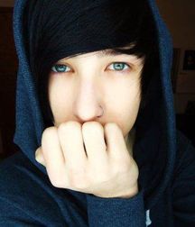 The EYES have it!  58d82115661fd.jpg