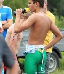 Sporty Spice!  58e97dd076f5c.jpg