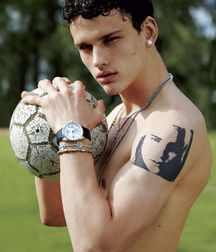 Sporty Spice!  58e97e0051cf3.jpg