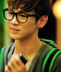 Spectacle Beauties! 58fbdb3e33ae8.jpg