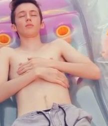 Out And Famous Part I--Troye Sivan!  59050160291ec.jpg