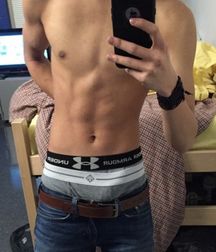 Saggin' Hot Boys!  5906628ad0f2b.jpg