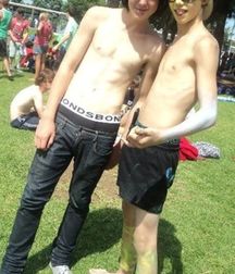 Saggin' Hot Boys!  5906629849ac9.jpg