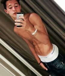 Saggin' Hot Boys!  590662d0a193b.jpg