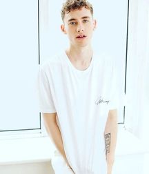 Out and Famous Part II--Olly Alexander!! 5907498055abc.jpg