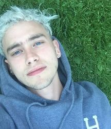 Out and Famous Part II--Olly Alexander!! 5907498344a24.jpg