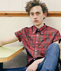 Out and Famous Part II--Olly Alexander!! 5907498a98d84.jpg