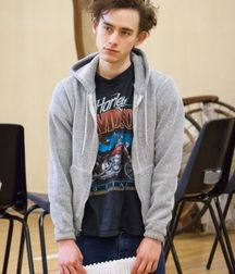 Out and Famous Part II--Olly Alexander!! 5907498f11e00.jpg