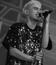 Out and Famous Part II--Olly Alexander!! 590749995a490.jpg